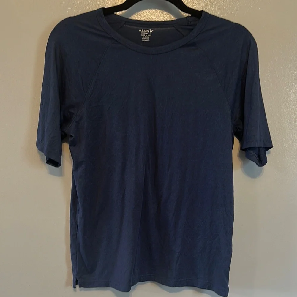 Old Navy Blue Crew Neck Short Sleeve Tee Cloud 94 soft fit